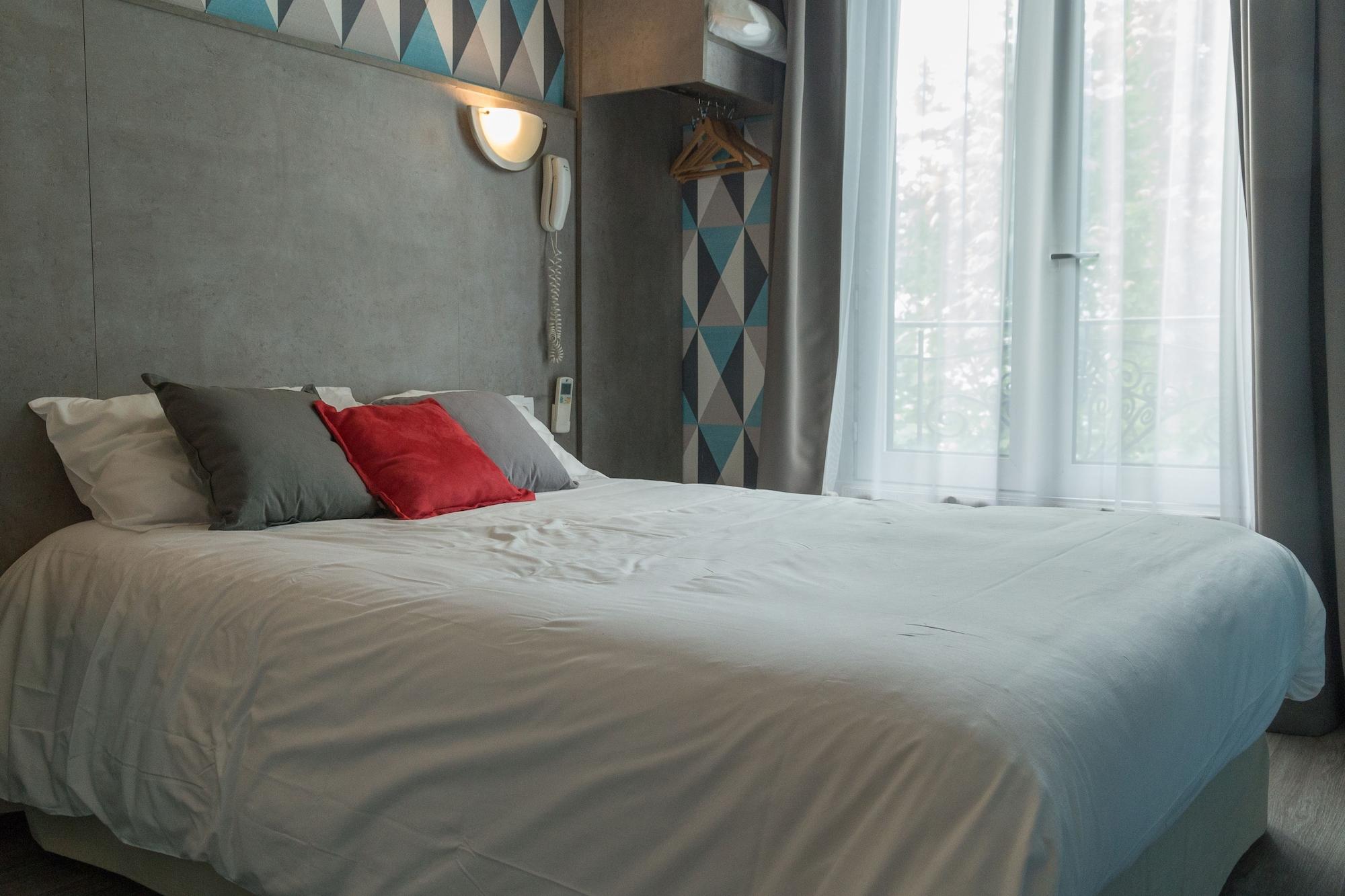 Panam Hotel Paris Gambetta- Place Gambetta-Mairie Du 20 Emme Εξωτερικό φωτογραφία