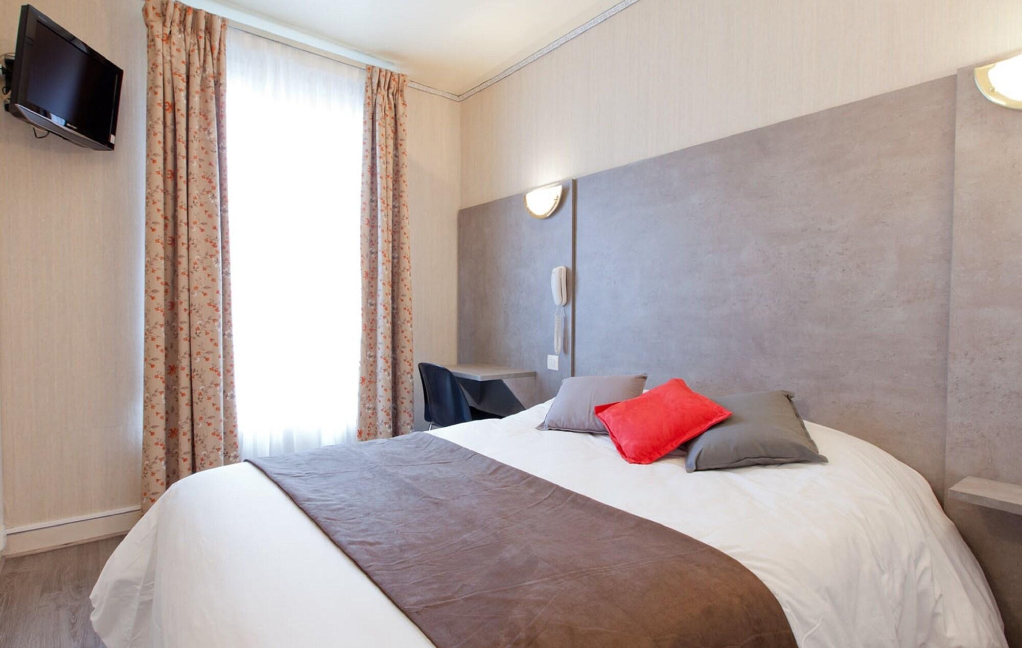 Panam Hotel Paris Gambetta- Place Gambetta-Mairie Du 20 Emme Εξωτερικό φωτογραφία