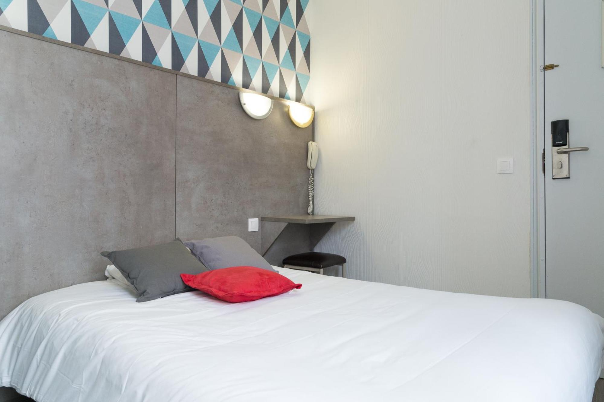 Panam Hotel Paris Gambetta- Place Gambetta-Mairie Du 20 Emme Εξωτερικό φωτογραφία