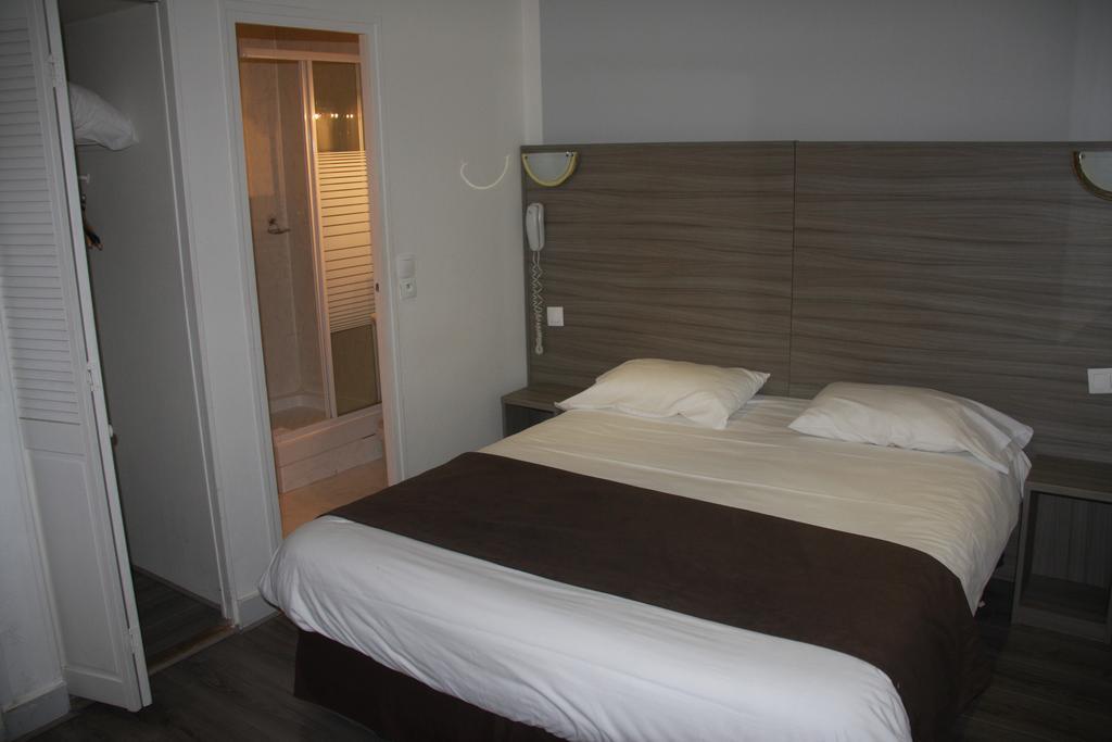 Panam Hotel Paris Gambetta- Place Gambetta-Mairie Du 20 Emme Εξωτερικό φωτογραφία