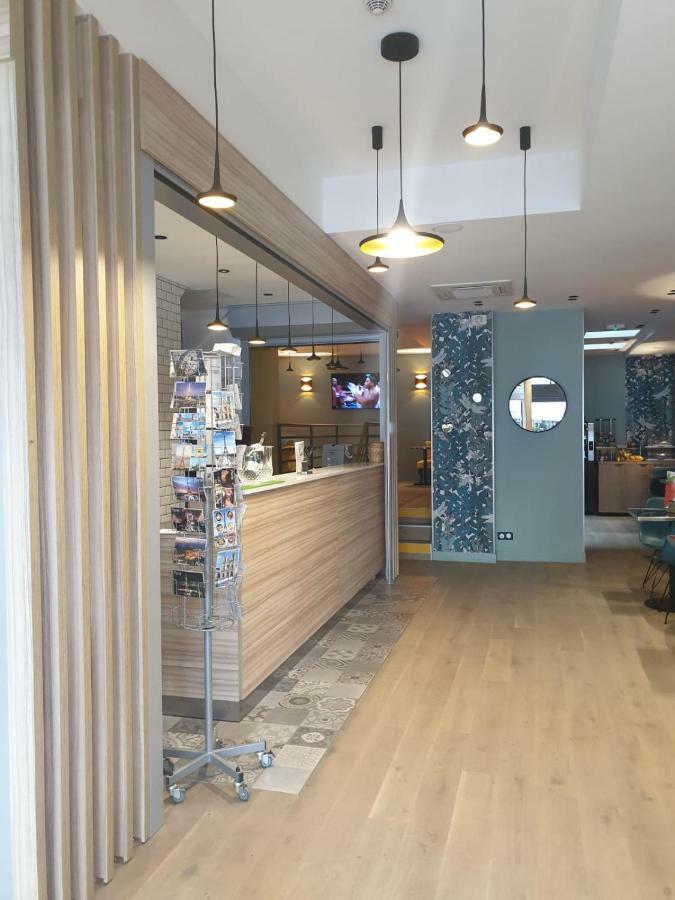 Panam Hotel Paris Gambetta- Place Gambetta-Mairie Du 20 Emme Εξωτερικό φωτογραφία