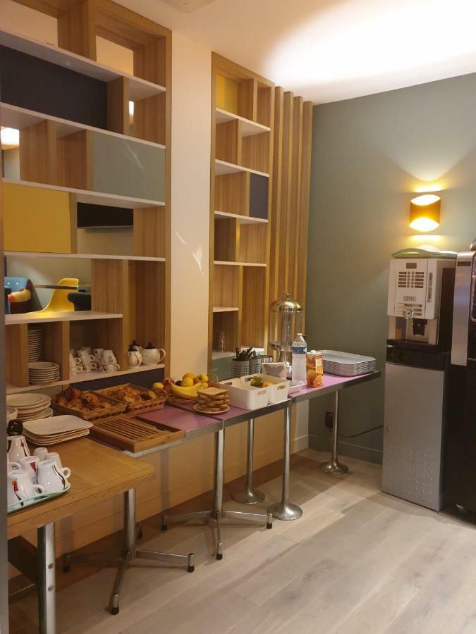 Panam Hotel Paris Gambetta- Place Gambetta-Mairie Du 20 Emme Εξωτερικό φωτογραφία